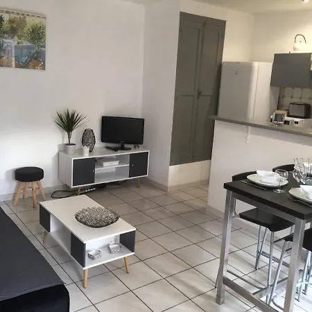Ferienwohnung T2 Avec Terrasse, Clim , Box Fibre Vedène Exterior foto