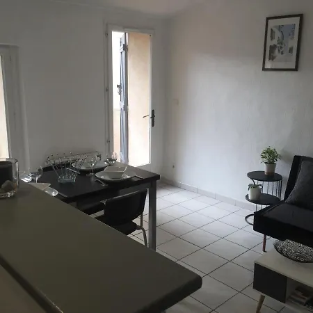 Ferienwohnung T2 Avec Terrasse, Clim , Box Fibre Vedène Exterior foto