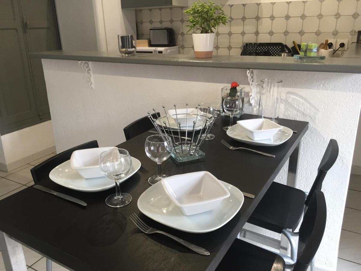Apartment T2 Avec Terrasse, Clim , Box Fibre Vedène